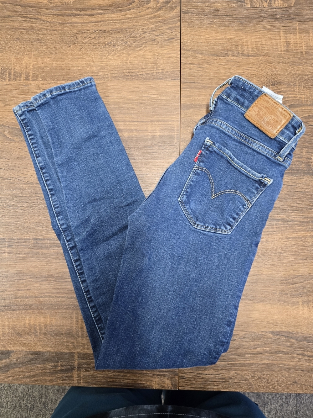 Levi's 721 High Rise Skinny Jeans Women's 24 Blue Distressed Stretch Denim